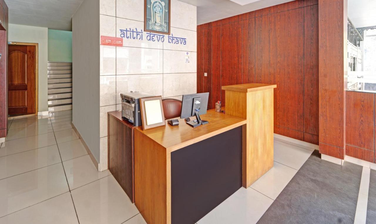 فندق Sreepathi Nirmalyam 400 Mts From Guruvayoor Temple غوروفايور المظهر الخارجي الصورة